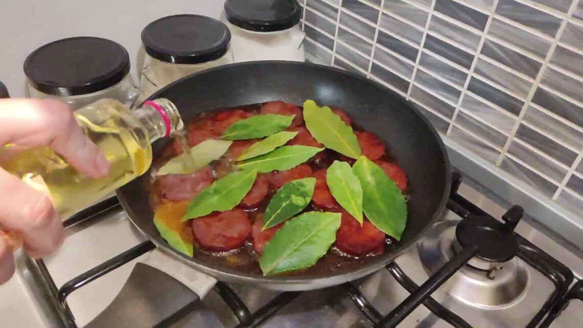 Chorizo a la sidra - InTaberna